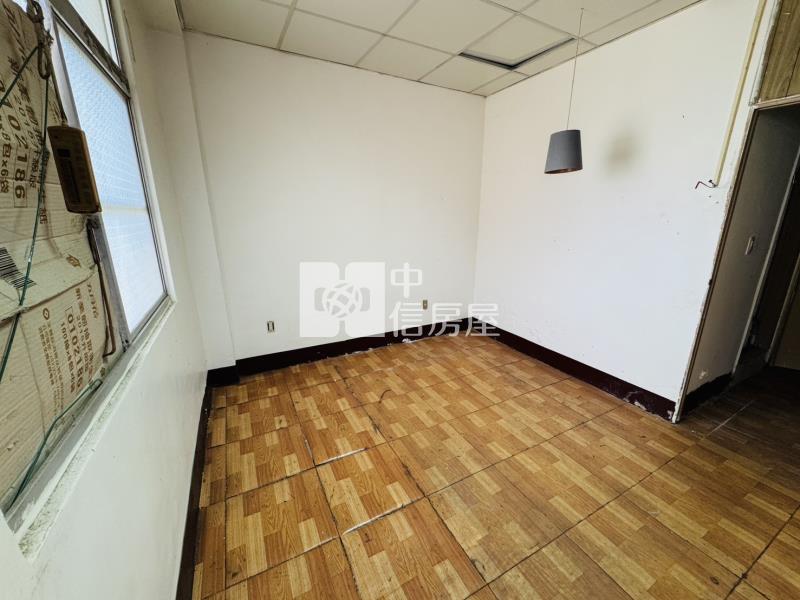 投資楊梅低價透天|近交流道房屋室內格局與周邊環境