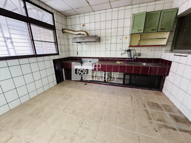 投資楊梅低價透天|近交流道房屋室內格局與周邊環境