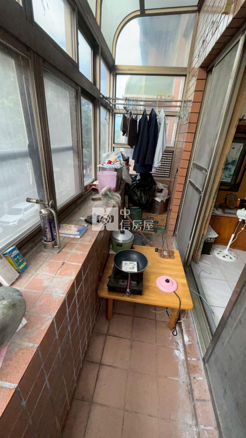 關西高中大德街挑高三房美寓房屋室內格局與周邊環境