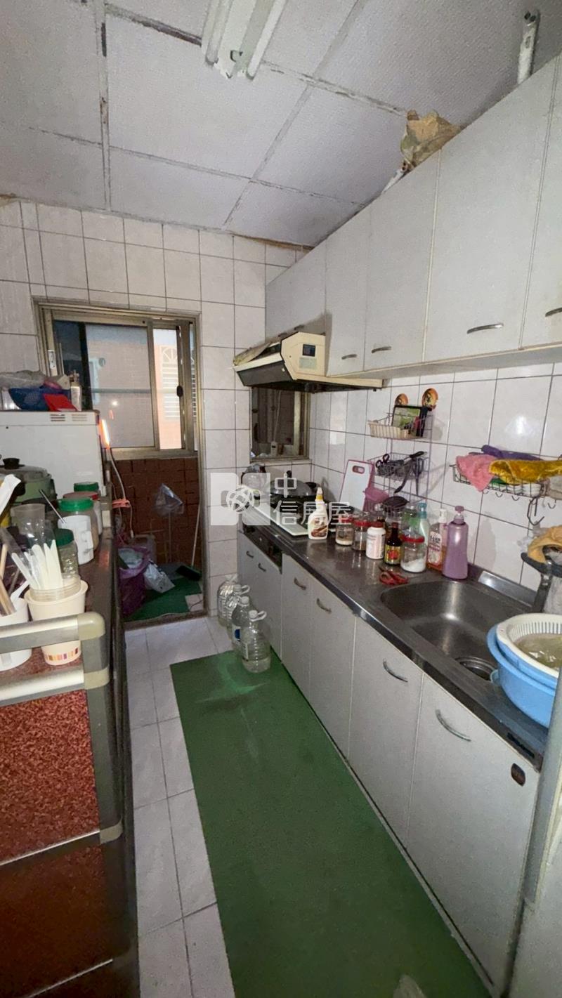 關西高中大德街挑高三房美寓房屋室內格局與周邊環境