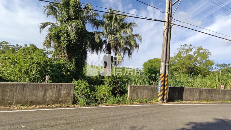 【安家】專任-造橋8米路旁大面寬美農地房屋室內格局與周邊環境