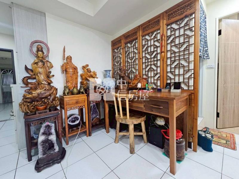 平實單身貴族景觀宅房屋室內格局與周邊環境