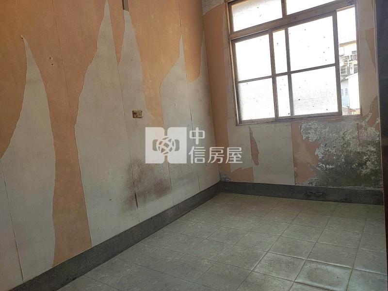 北斗中正路旁朝南增值物件(專房屋室內格局與周邊環境