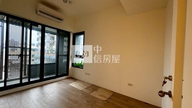 北屯輕奢5+1房房屋室內格局與周邊環境
