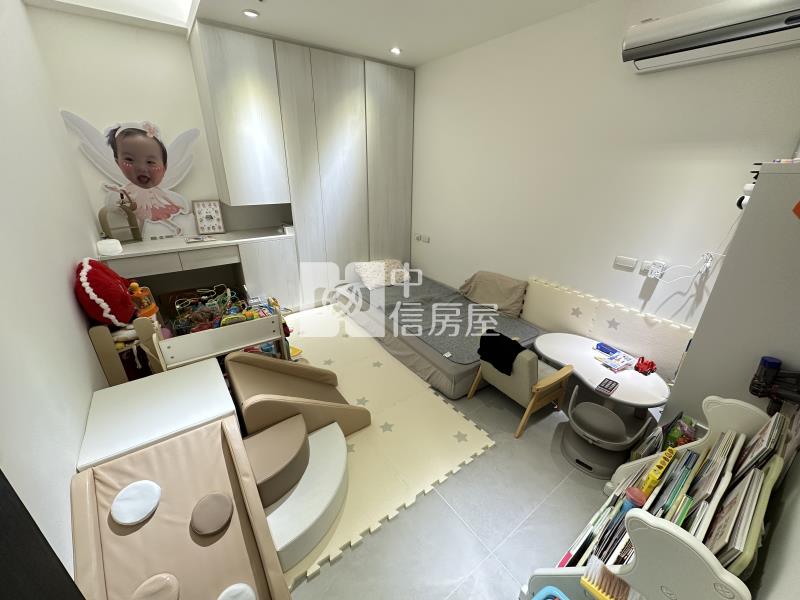 台茂豪邸大三房+雙平車房屋室內格局與周邊環境