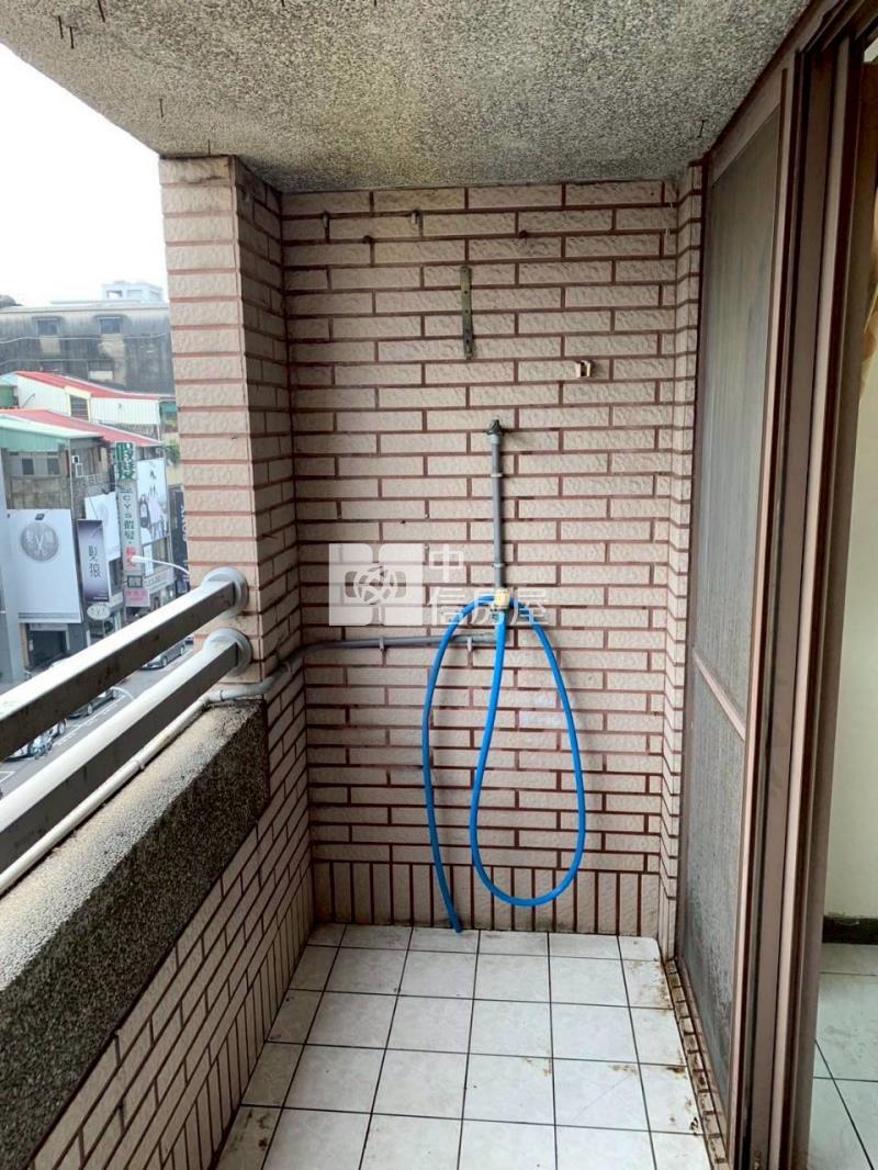 (順天中來文化廣場)獨家稀有釋出正一中商圈工作室房屋室內格局與周邊環境