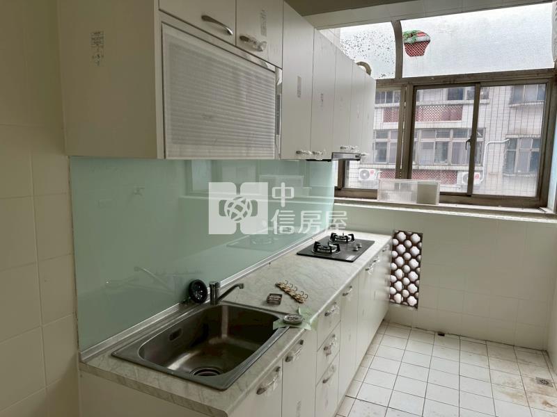 陽光大綠地電梯2房房屋室內格局與周邊環境