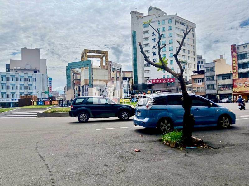 斗六圓環金店面房屋室內格局與周邊環境