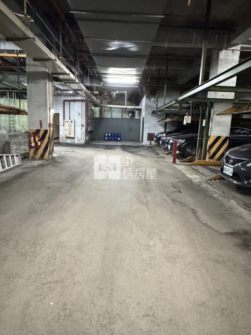 內埔新雪梨美和學區車位大樓房屋室內格局與周邊環境