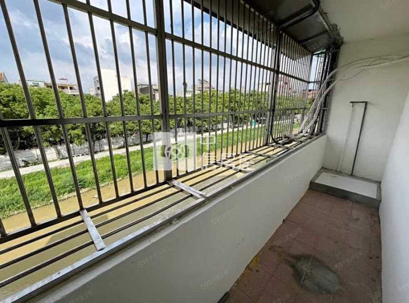 中壢火車站整新美寓4樓房屋室內格局與周邊環境