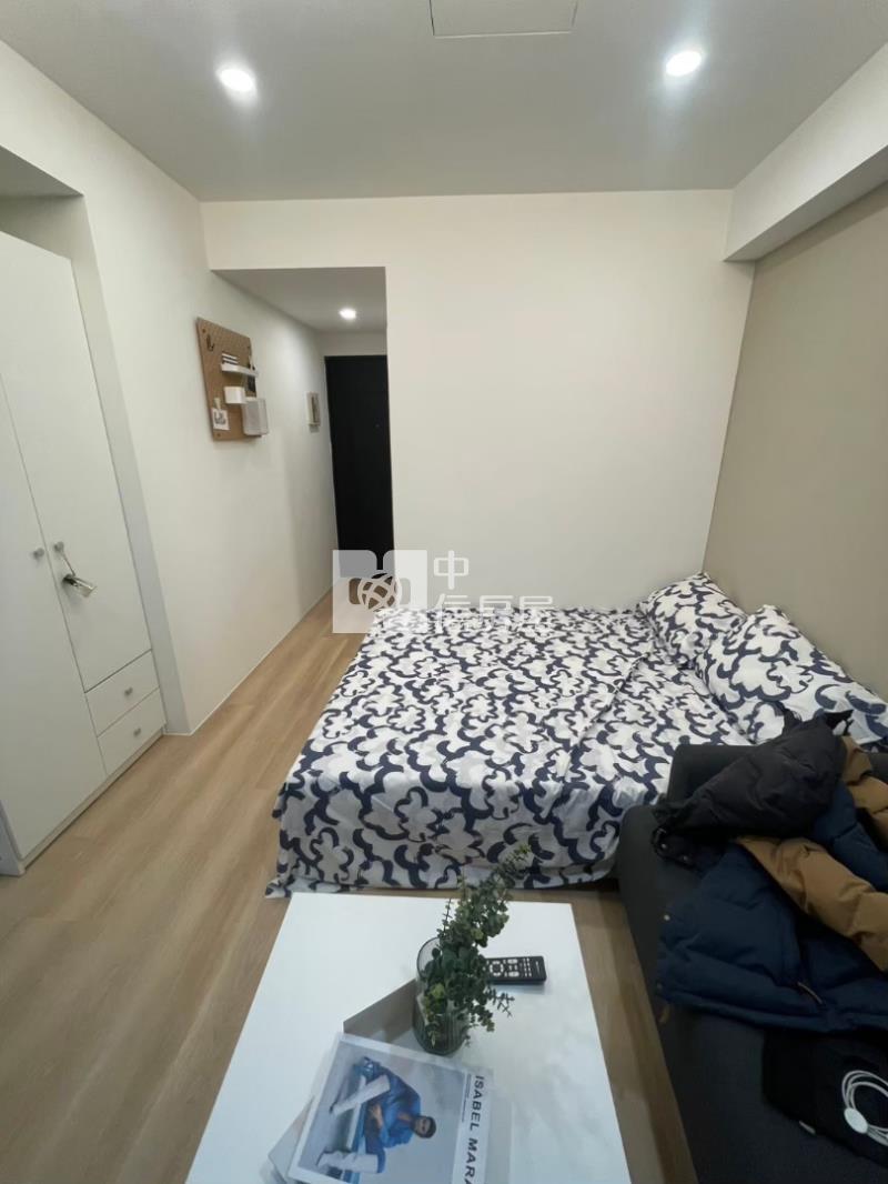 中壢中原力行北街精裝5套房房屋室內格局與周邊環境