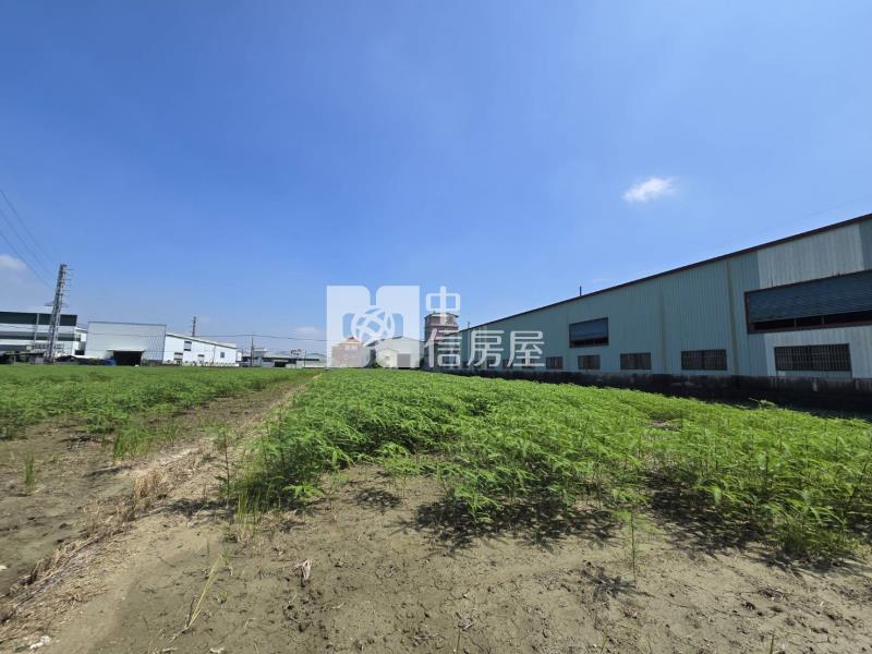 岡山嘉華產業園區臨路美農地房屋室內格局與周邊環境
