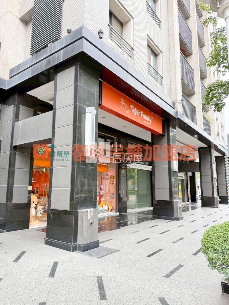 南屯七期角間雙店面房屋室內格局與周邊環境
