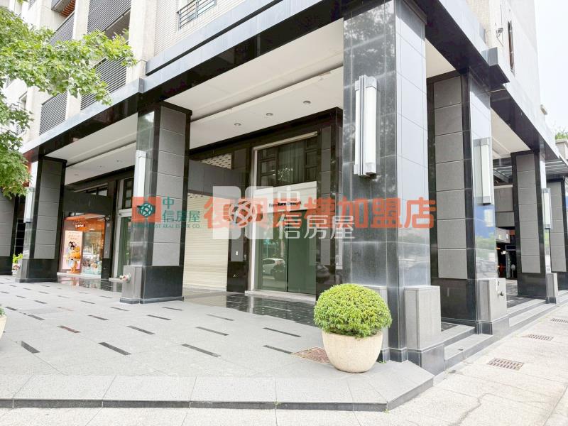 南屯七期角間雙店面房屋室內格局與周邊環境