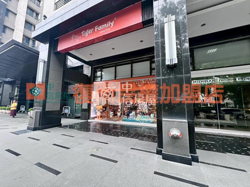 南屯七期角間雙店面房屋室內格局與周邊環境