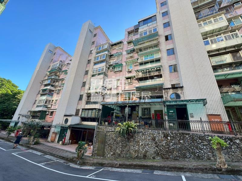 基隆麗景江山4房房屋室內格局與周邊環境