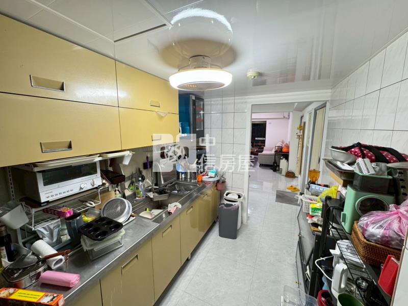 基隆麗景江山4房房屋室內格局與周邊環境