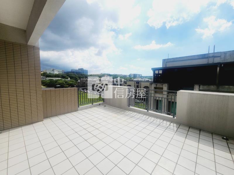 南勢重劃區大地坪3車美別墅房屋室內格局與周邊環境
