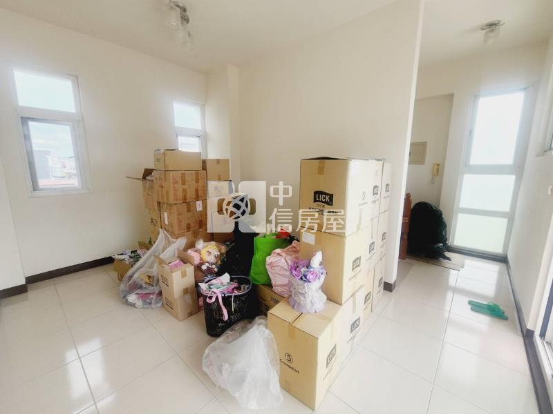 南勢重劃區大地坪3車美別墅房屋室內格局與周邊環境