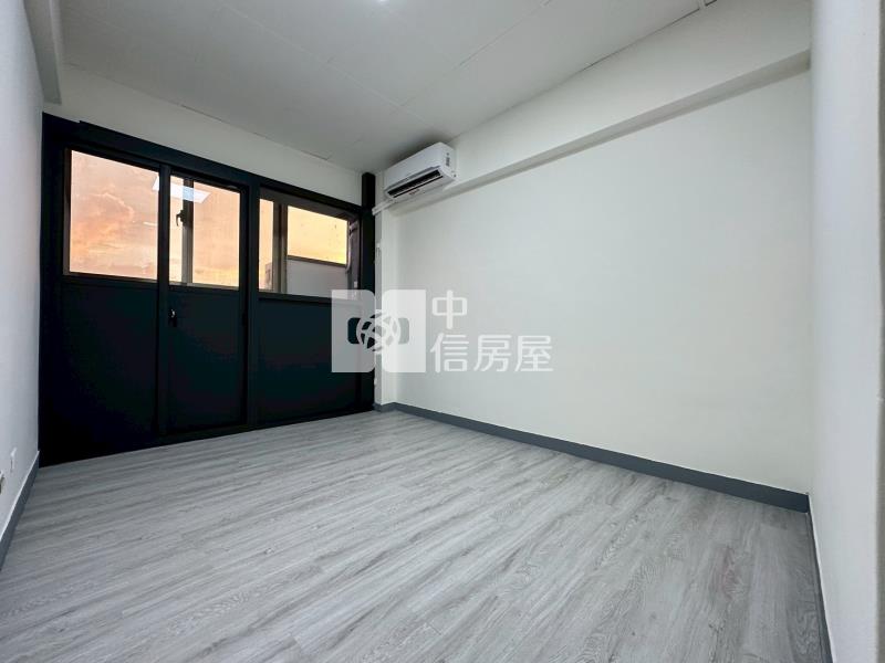 興大國圖館全新整理電梯美套房附陽台房屋室內格局與周邊環境