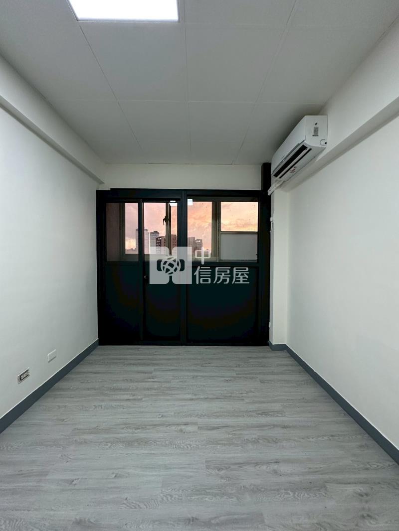 興大國圖館全新整理電梯美套房附陽台房屋室內格局與周邊環境