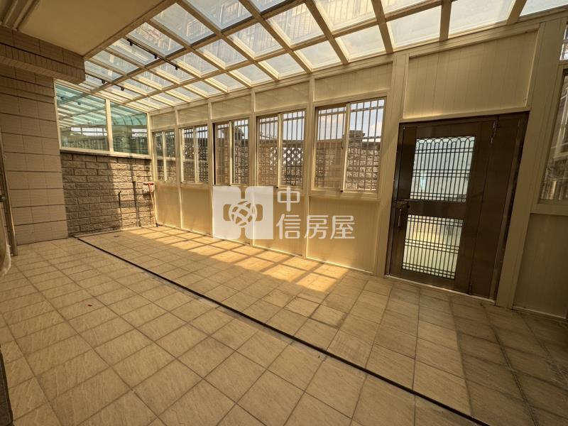 好士多超大地坪透天房屋室內格局與周邊環境