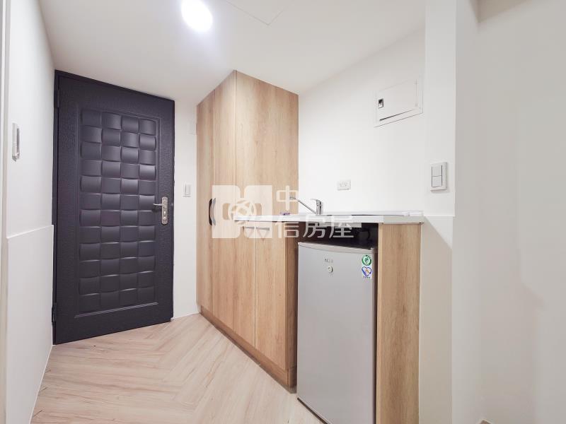 親親戲院精裝套房房屋室內格局與周邊環境