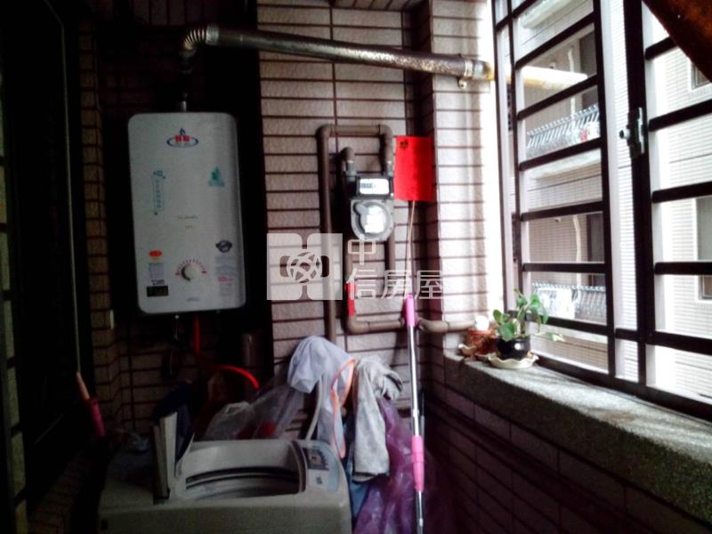 臻第美二房房屋室內格局與周邊環境