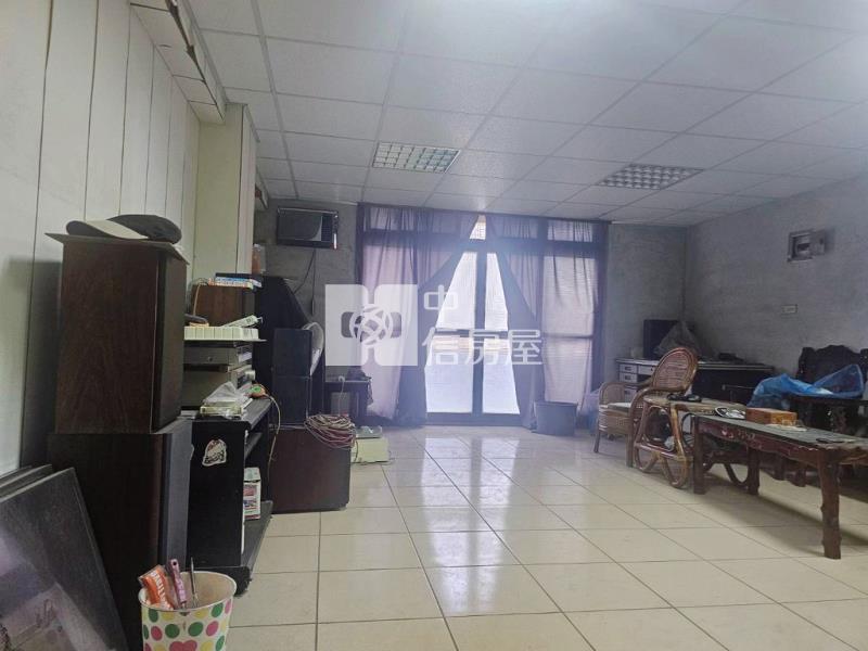 內壢高中旁貨梯透天(中信卓越團隊)房屋室內格局與周邊環境