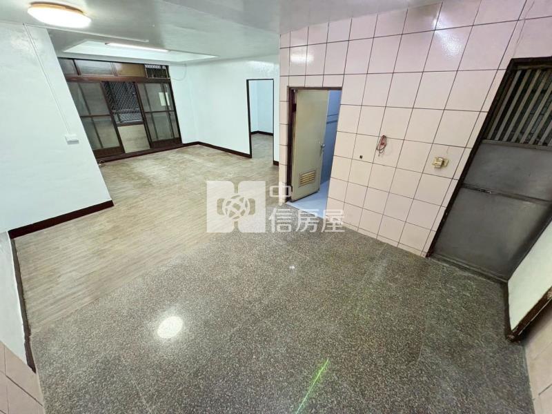 南勢重劃區旁二房美宅房屋室內格局與周邊環境