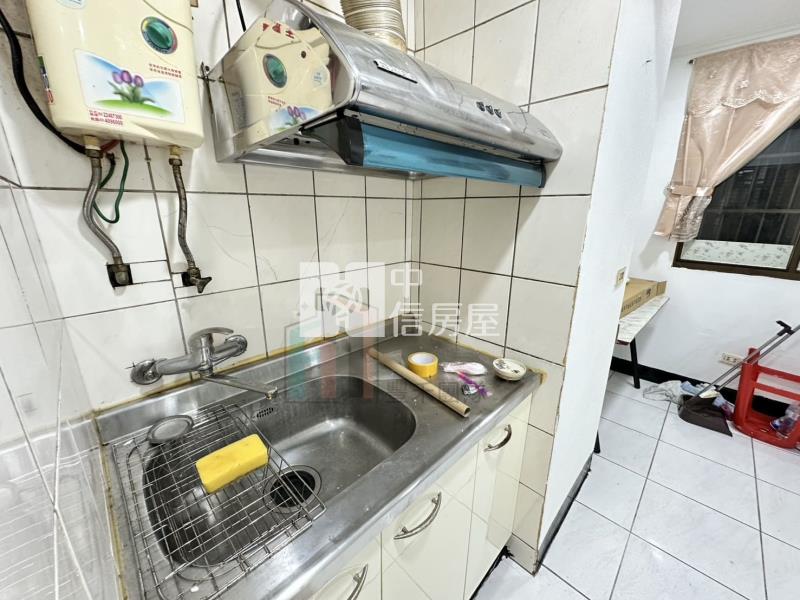 【豐禾】健行科大電梯大套房房屋室內格局與周邊環境