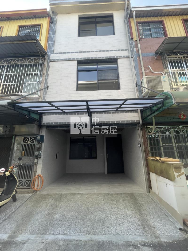 岡山空軍醫院車庫美透天房屋室內格局與周邊環境