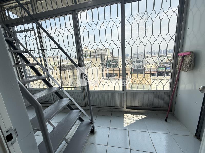 鐵馬道旁健身公寓房屋室內格局與周邊環境