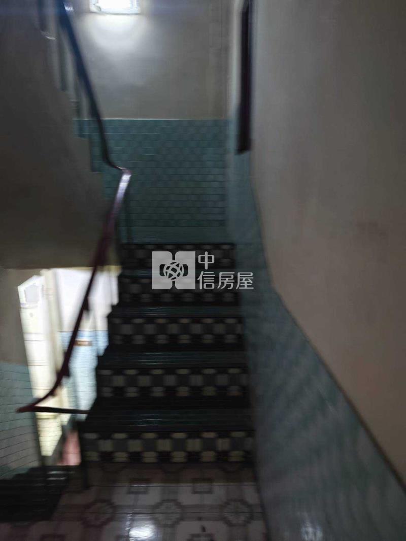 南勢國小正路邊透天店面房屋室內格局與周邊環境