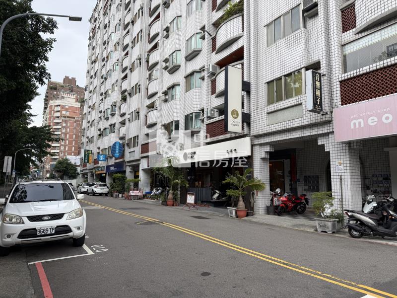 美術館綠園道大面寬金店房屋室內格局與周邊環境
