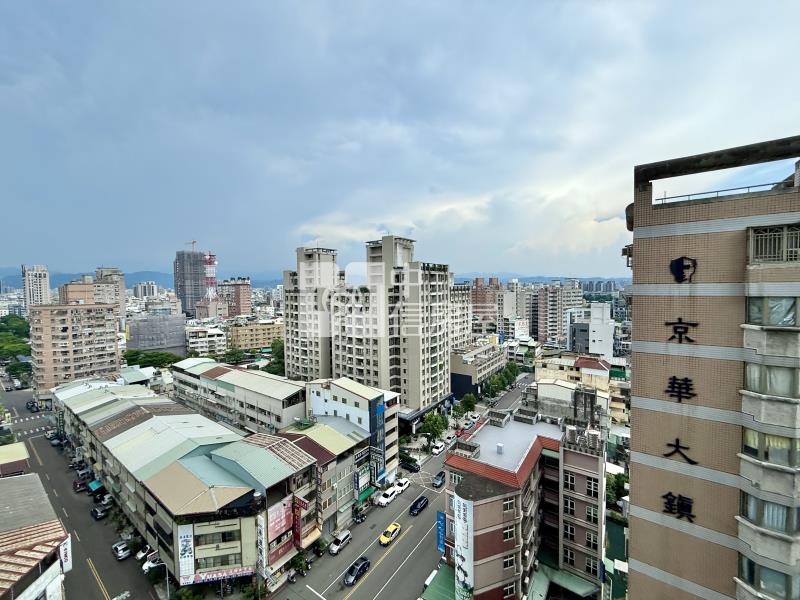 南區中興大學全新裝潢三房房屋室內格局與周邊環境