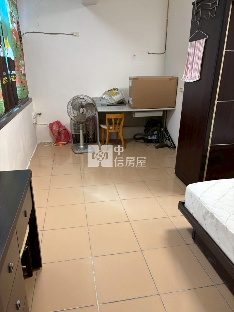 近楊梅火車站低總價透天房屋室內格局與周邊環境