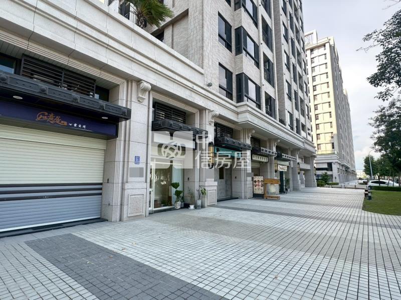 高鐵特區文武百市賺錢樓店房屋室內格局與周邊環境