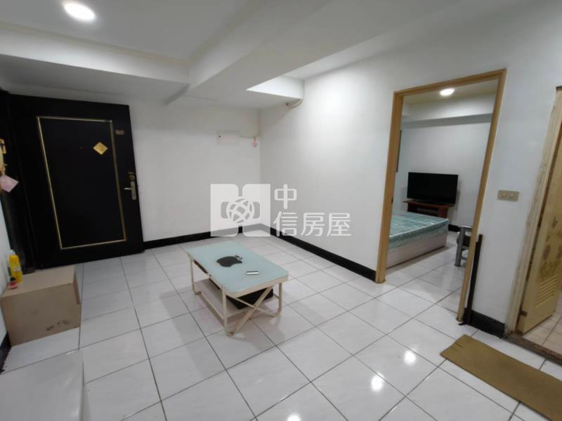 中壢-龍岡路一房一廳一衛電梯房屋室內格局與周邊環境