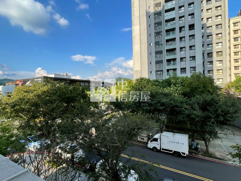 佳昂太和3三房露臺平車房屋室內格局與周邊環境