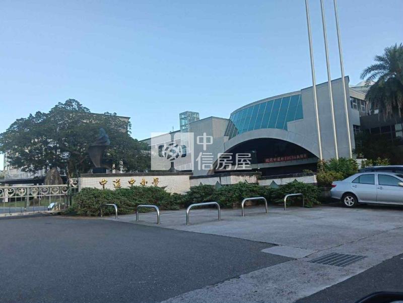 中道中學旁足坪美農地房屋室內格局與周邊環境