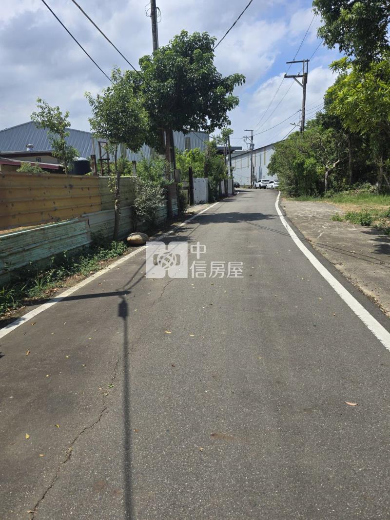 過嶺旁持分都內農(五)房屋室內格局與周邊環境