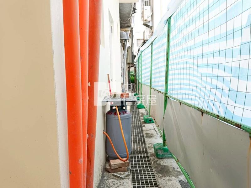 捷運五塊厝稀有一樓美寓房屋室內格局與周邊環境