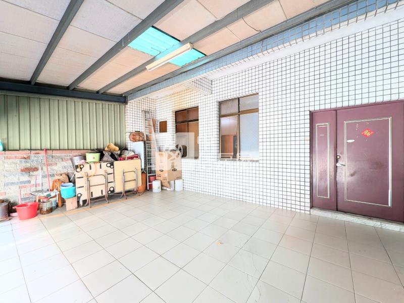 龍潭烏樹林工業區面寬透天,可廠登房屋室內格局與周邊環境