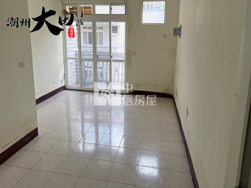 萬巒超值車墅房屋室內格局與周邊環境
