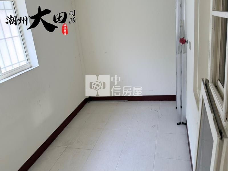 萬巒超值車墅房屋室內格局與周邊環境