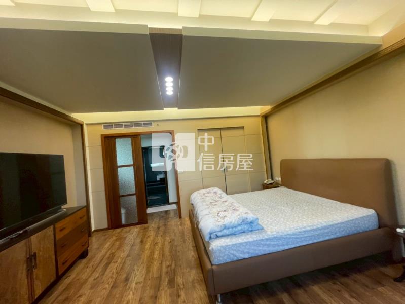 興隆社區豪宅+雙車位房屋室內格局與周邊環境