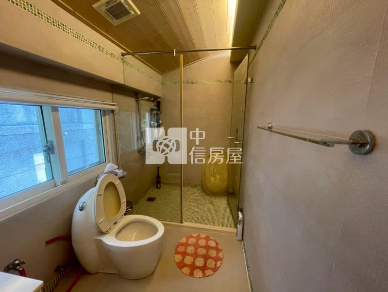 興隆社區豪宅+雙車位房屋室內格局與周邊環境