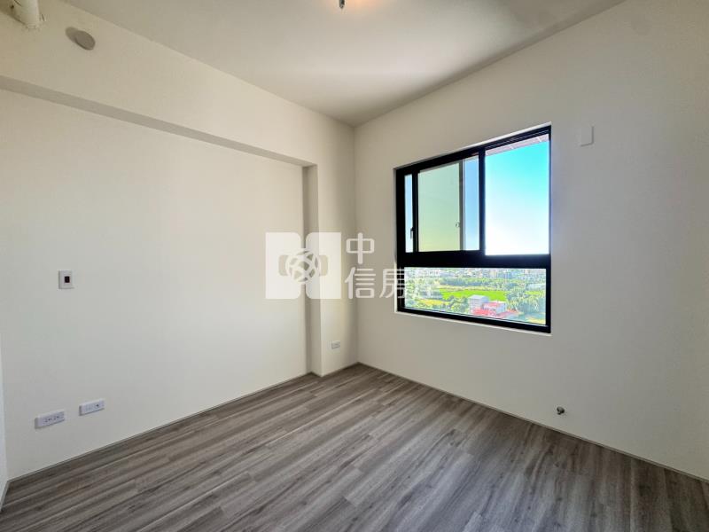 獨家專任~雲鑽景觀兩房雙車~房屋室內格局與周邊環境
