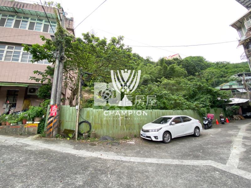 【冠軍】西定國小旁建地(住一)房屋室內格局與周邊環境